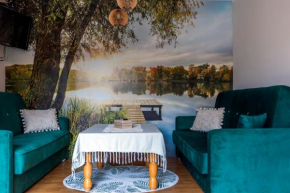 Apartament kremowy nad jeziorem PZW Kazub